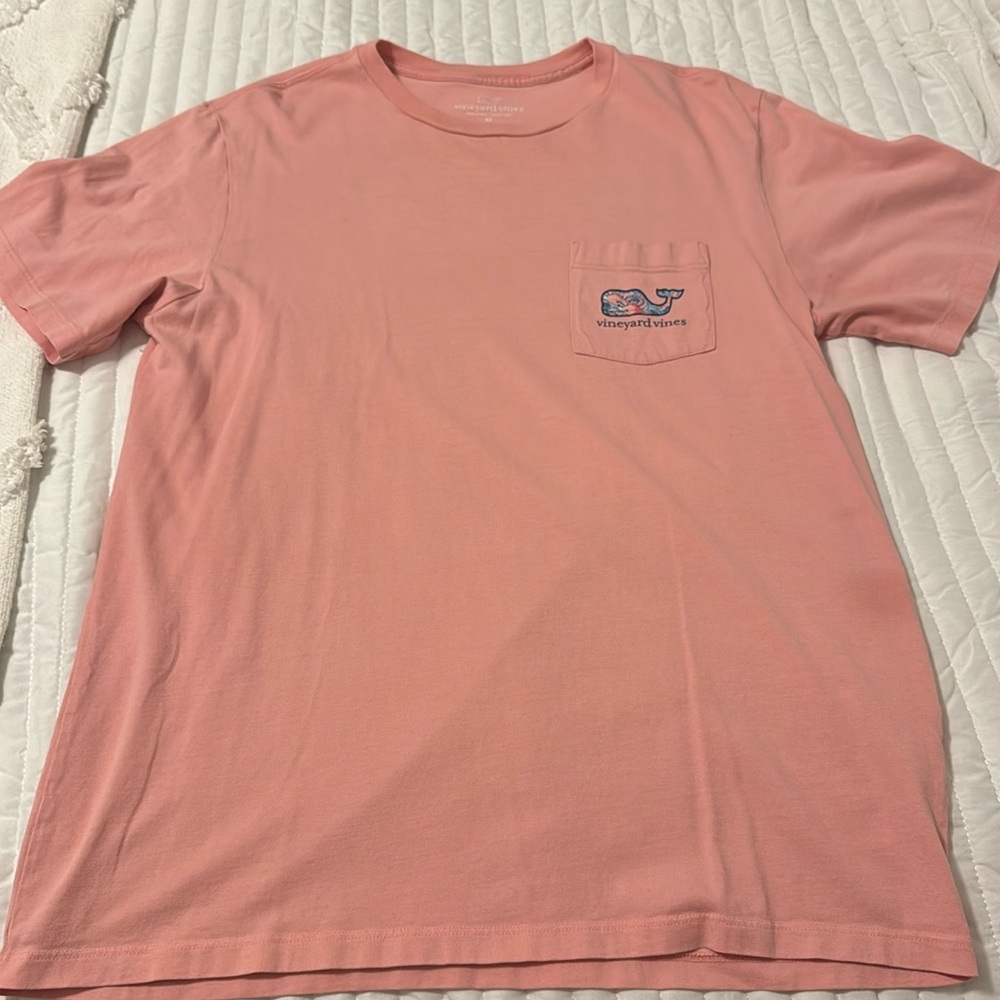 Vineyard Vines crab tshirt men’s size medium